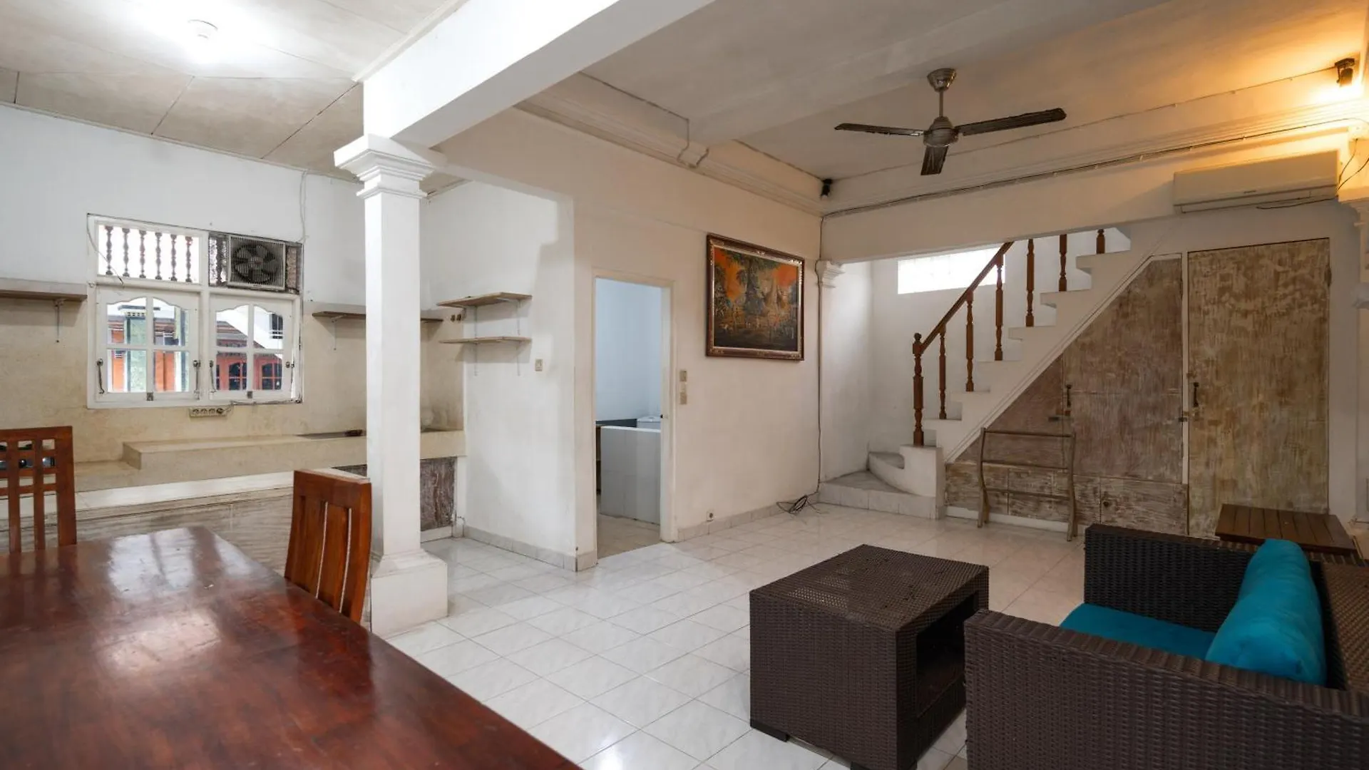 ** Hotel Ceria Guesthouse Seminyak Mitra Reddoorz Indonesia