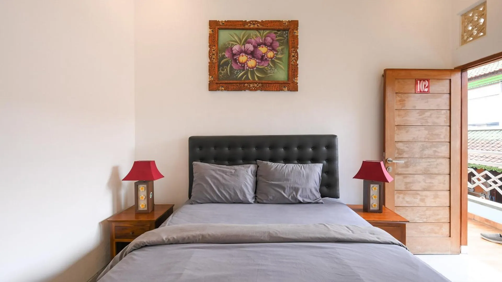 Ceria Guesthouse Seminyak Mitra Reddoorz Indonesia